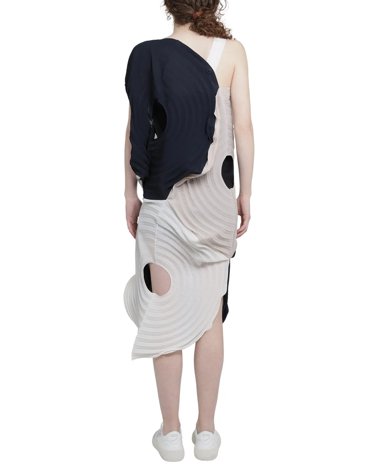Issey Miyake Sleeveless Link Rings Dress